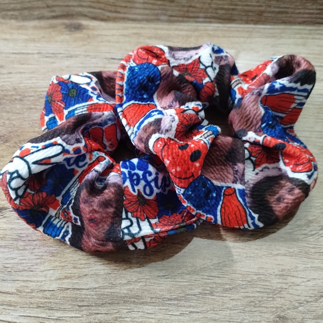 Daaarla Scrunchie