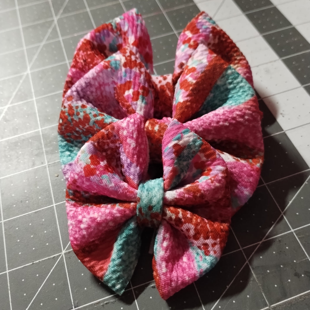 Valentine Brushstroke Bow
