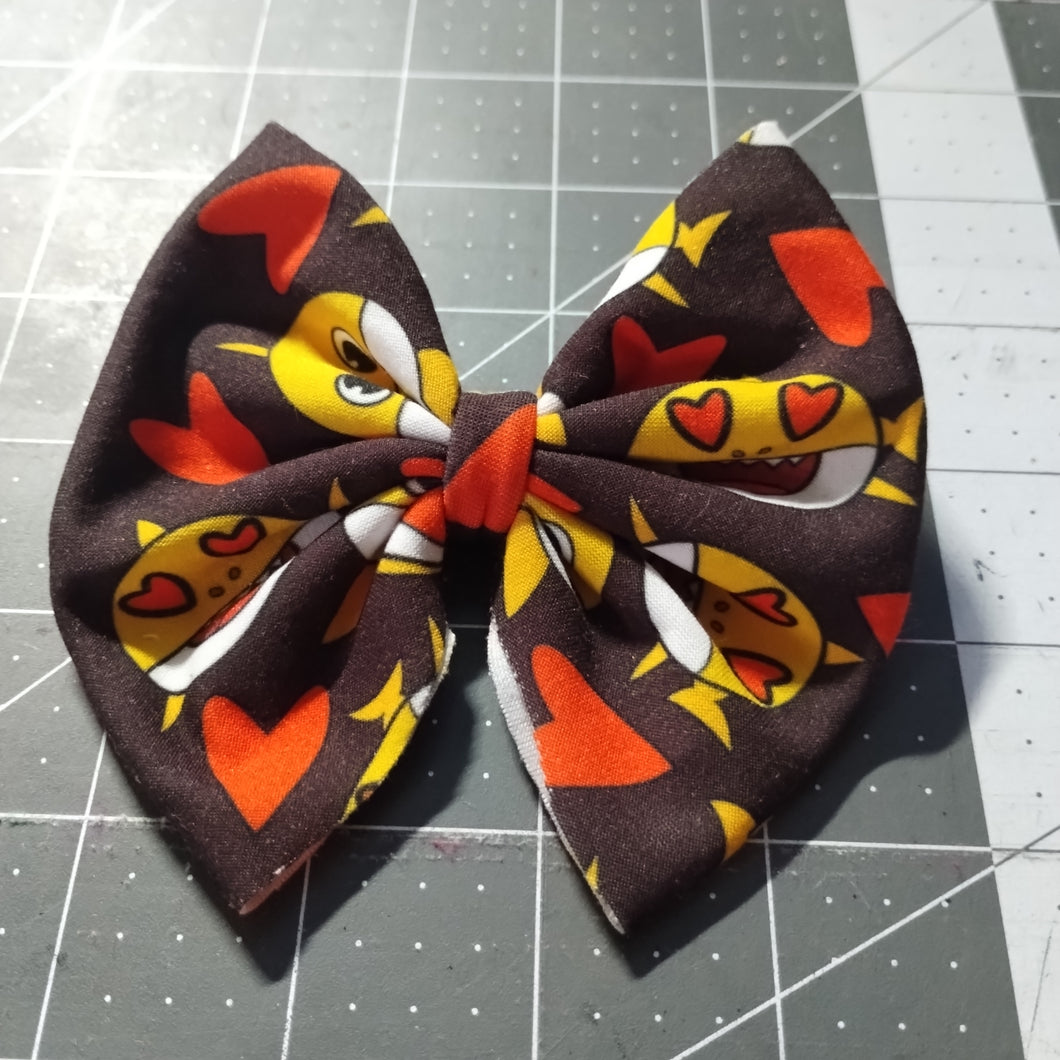 Baby Love Shark Bow
