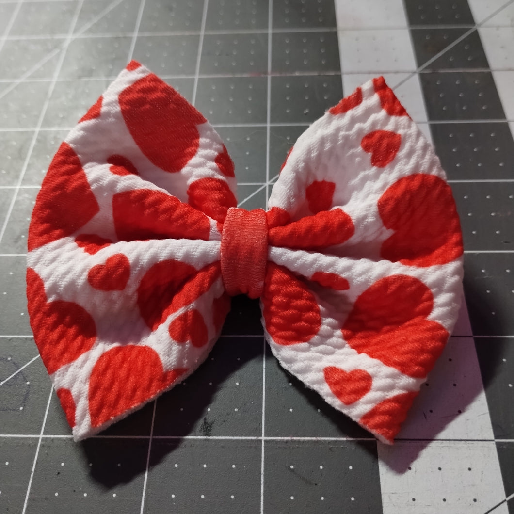Red Hearts Bow
