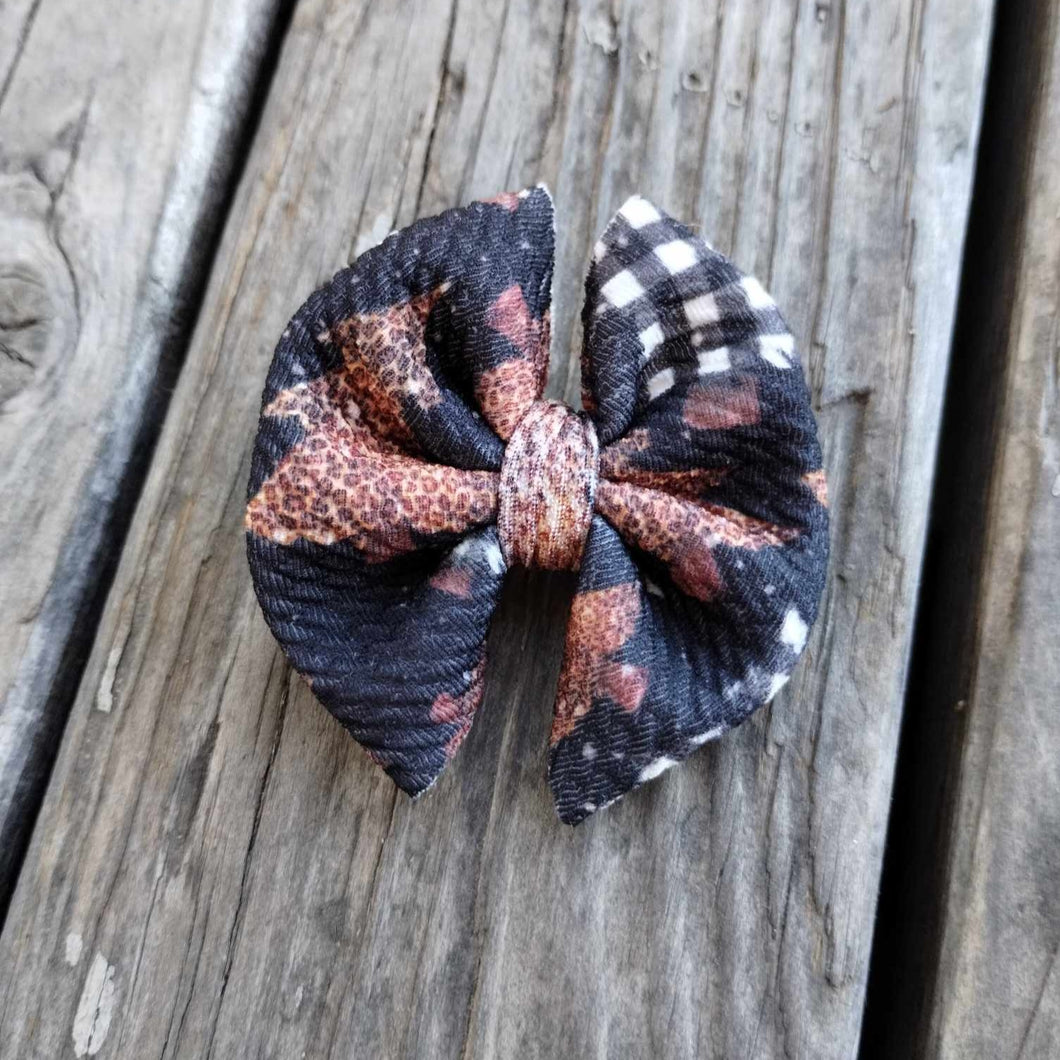 Black Plaid Trees Bow
