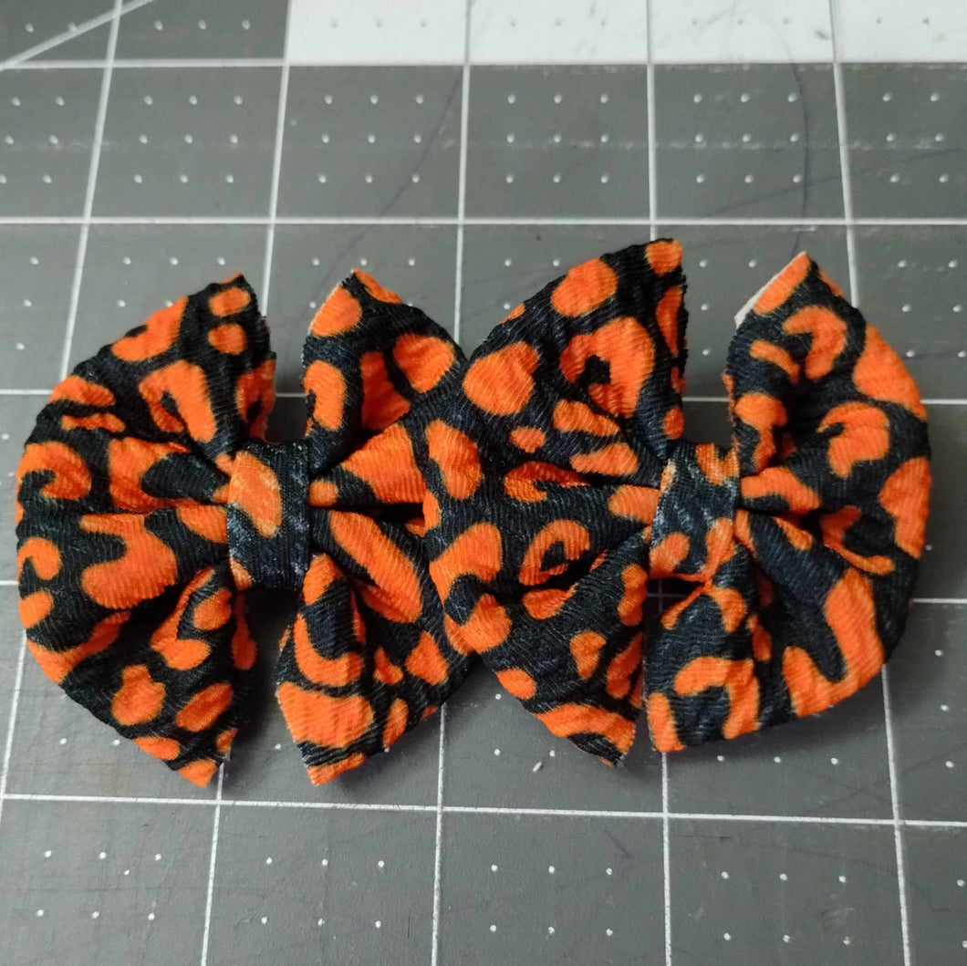 Halloween leopard Bow