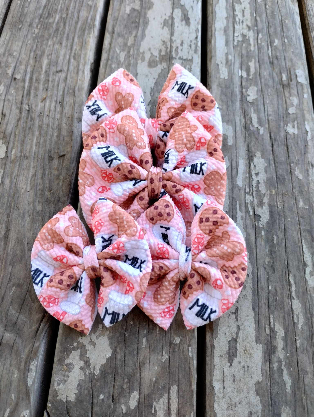 Milk & Cookies Bow