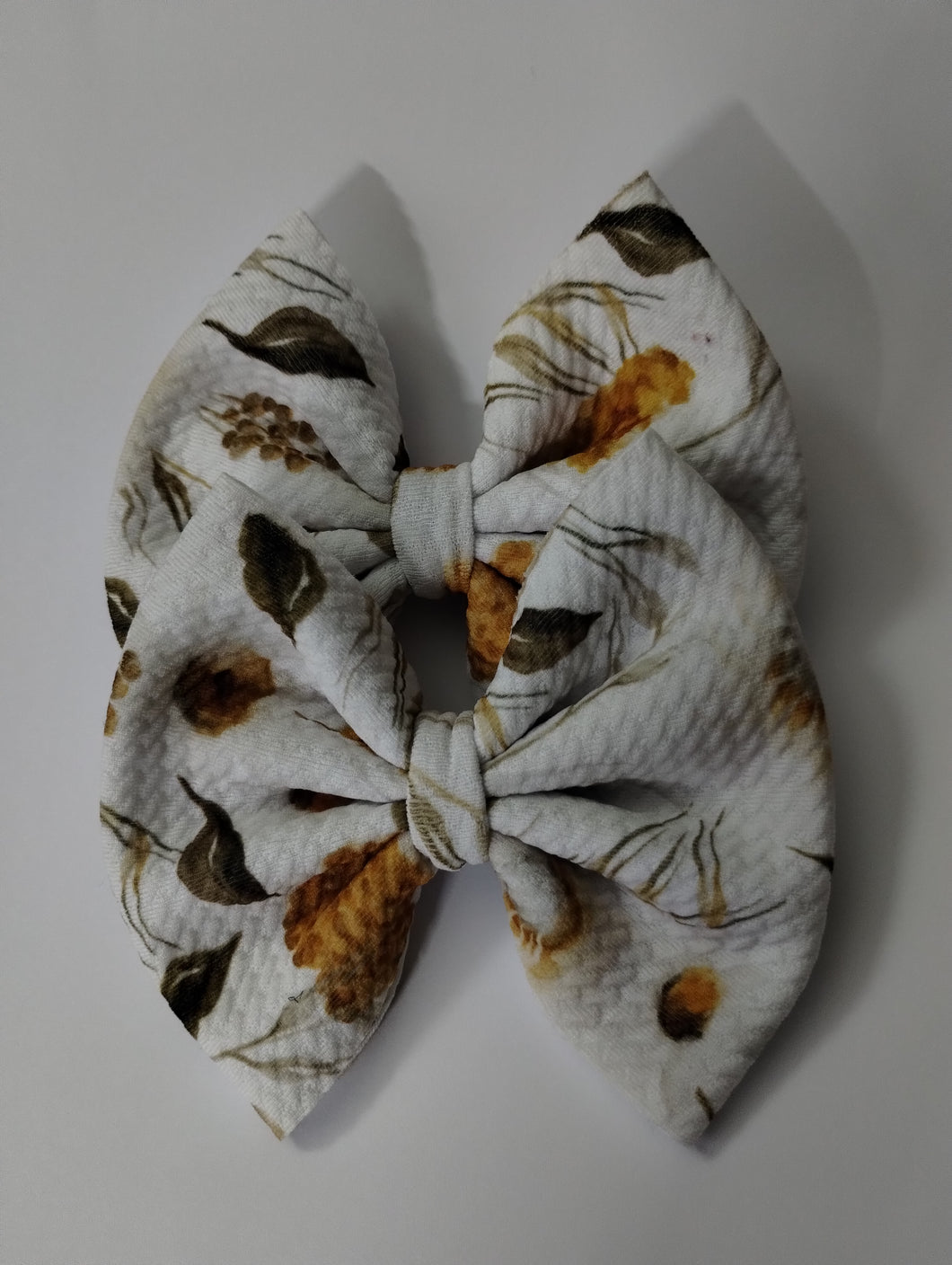 Delicate Breeze Bow
