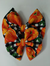 Load image into Gallery viewer, Pumpkin Patch Love Bow
