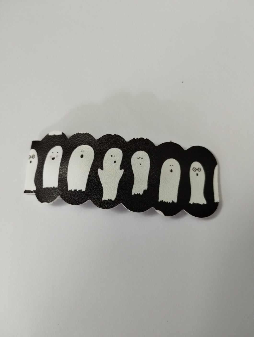 Ghosties Snap Clip
