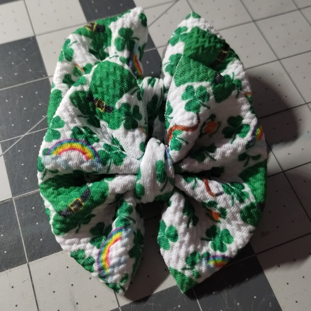 All the Luck Bow