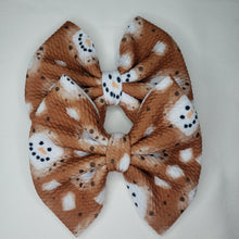 Load image into Gallery viewer, Snowman Chocolate Bow
