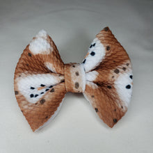 Load image into Gallery viewer, Snowman Chocolate Bow
