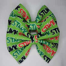 Load image into Gallery viewer, Stink Stank Bow
