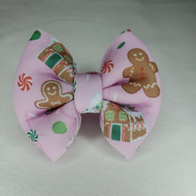 Load image into Gallery viewer, Ginger Bow
