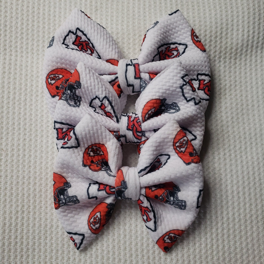 Chiefs Bow