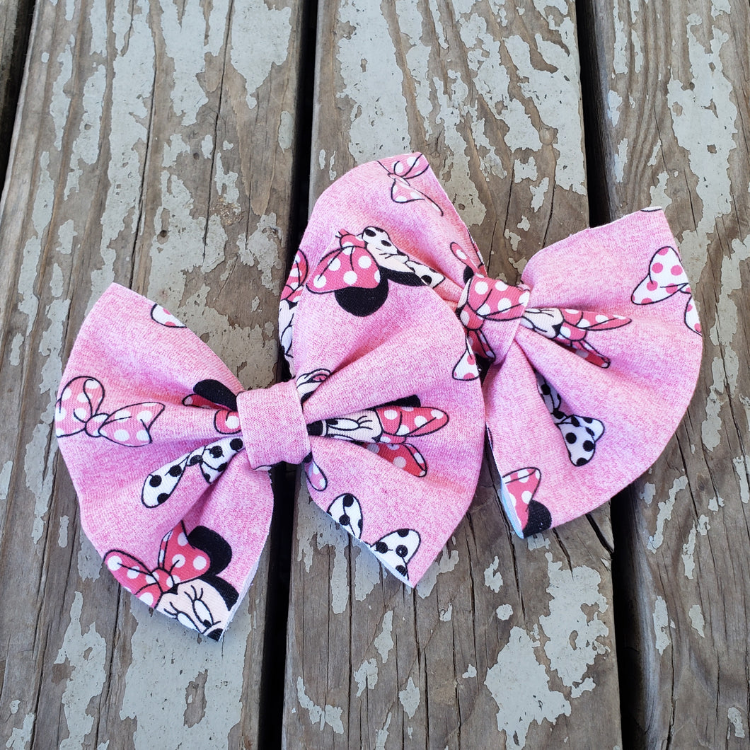 Pink Minnie Mouse Bow