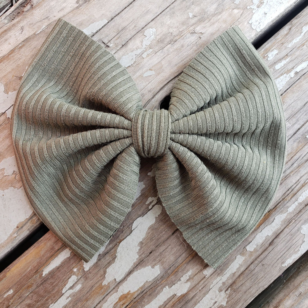 Evergreen Bow
