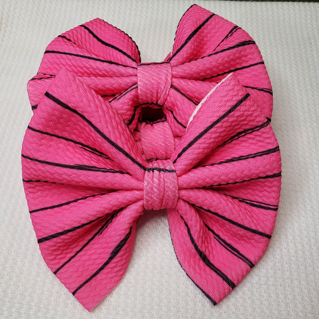 Piglet Stripes Bow