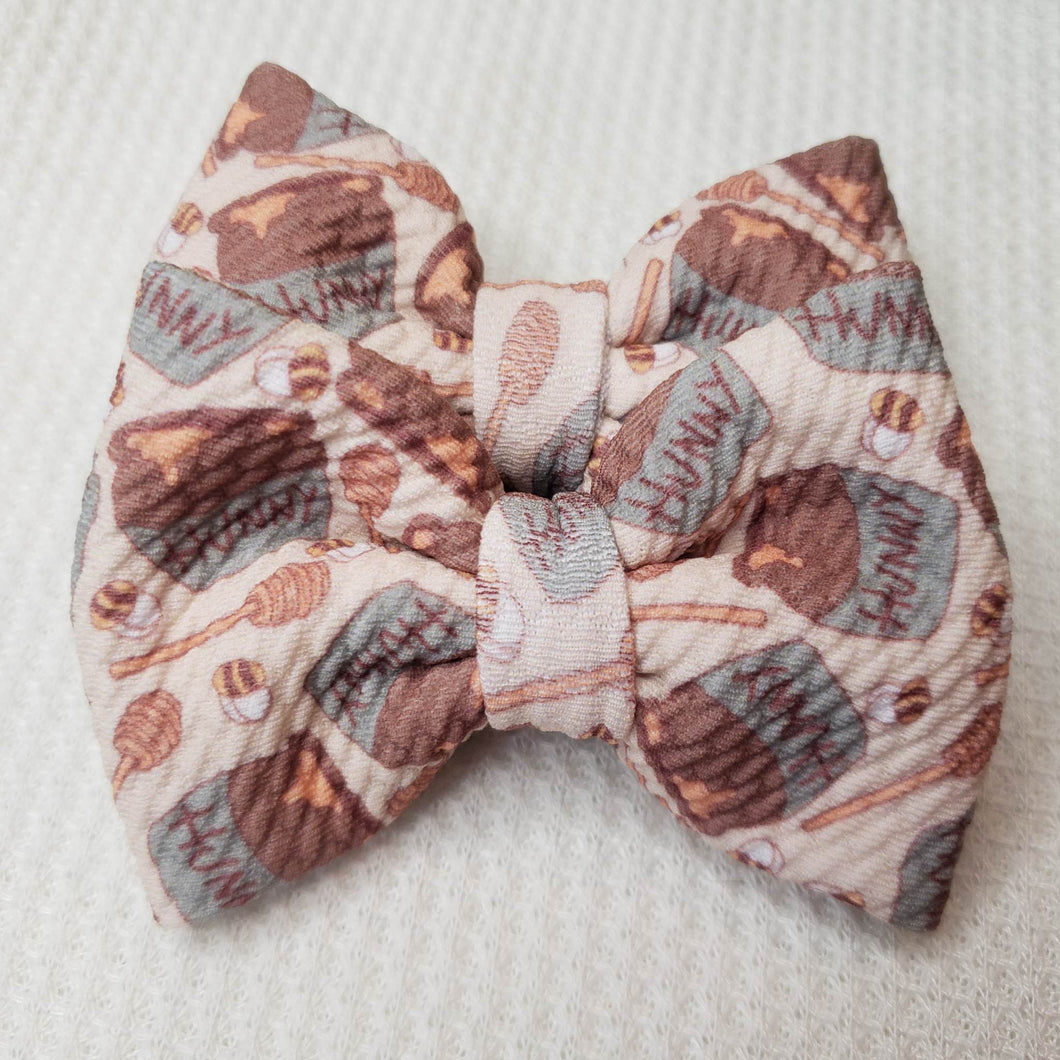 Hunny Hunny Bowtie