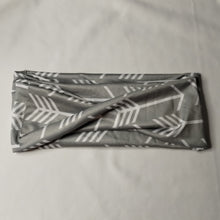 Load image into Gallery viewer, (ADULT) Arrow Headband
